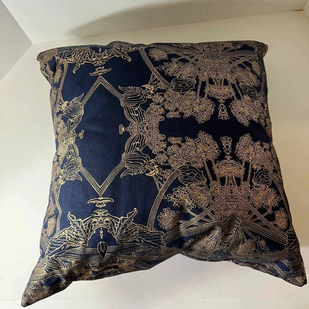 Erica Tanov Botanicus Throw Pillow Navy Gold Metallic Botanical 18x18 New